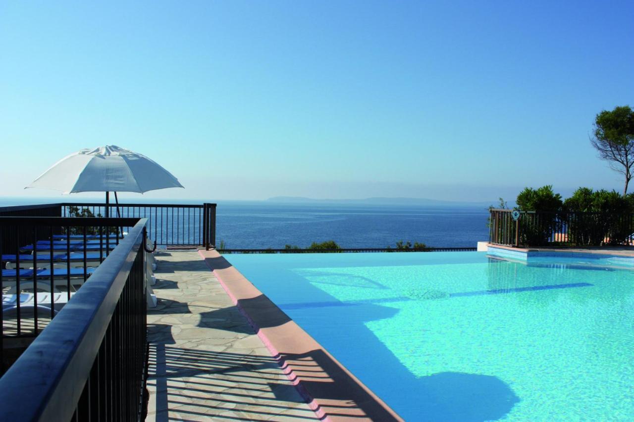 Residence Goelia Le Domaine De La Pinede Le Lavandou Exterior foto